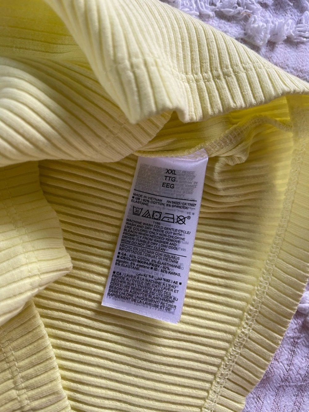Old Navy Ribbed Cropped Tank Top - Picture 4 of 5